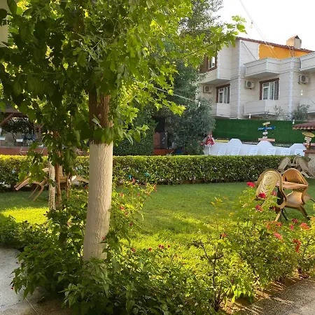 Sunrise Aya Πανσιόν 4*