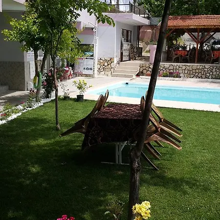 Guest house Sunrise Aya 4*